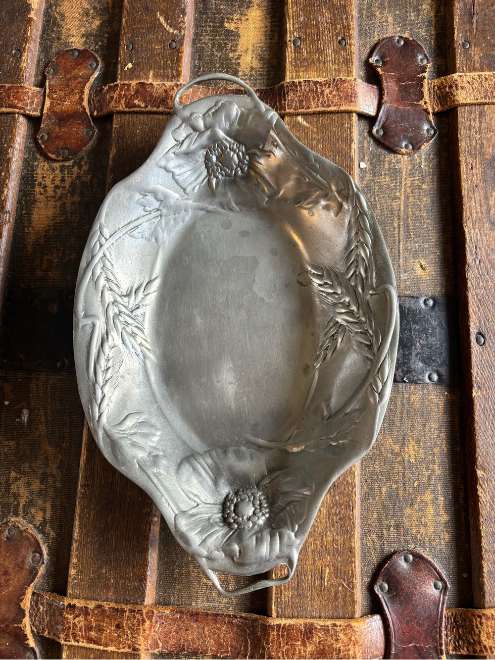 Vintage Castlecore French Art Nouveau Pewter Serving Tray / dish 92% Tin